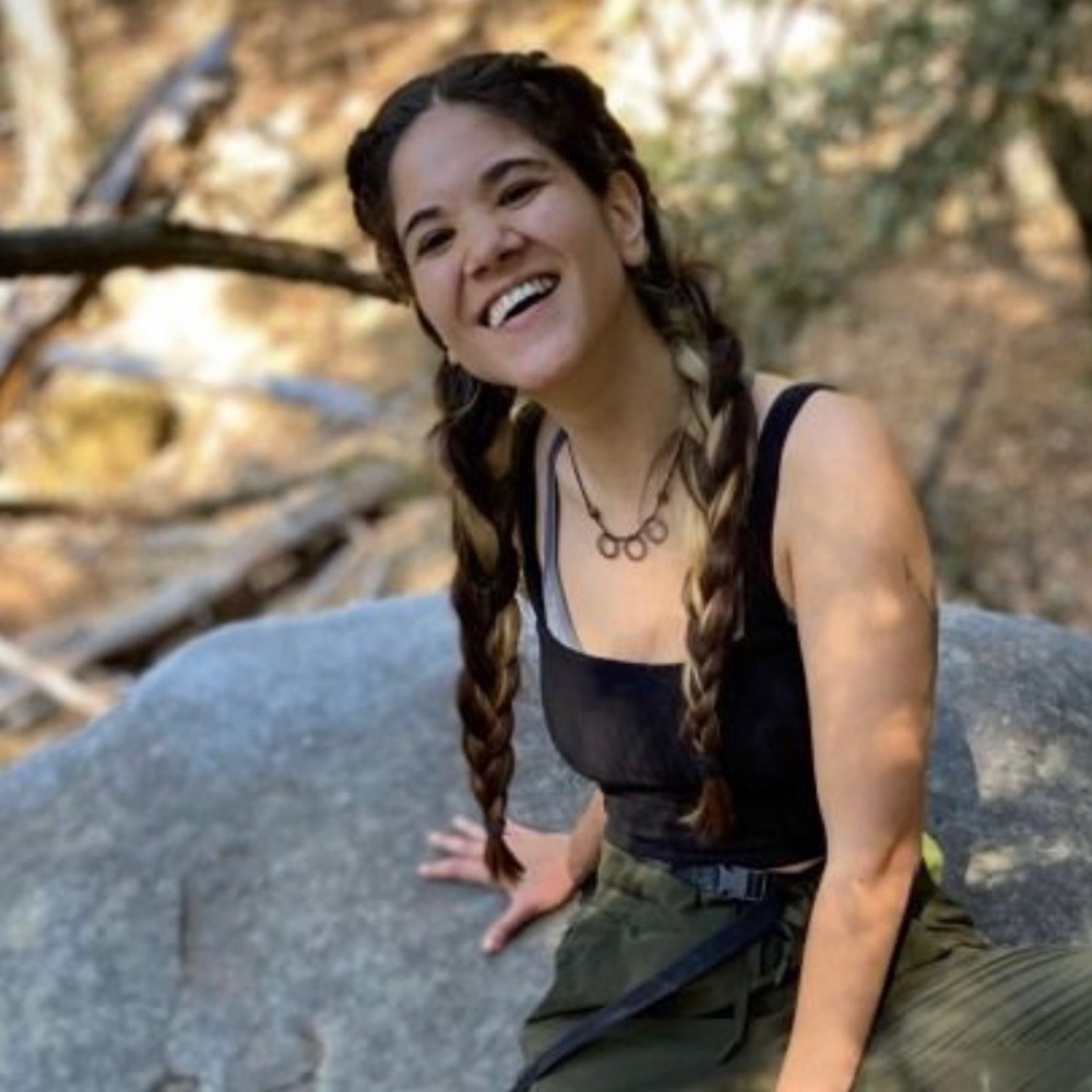 Meet your Posher, Juliana